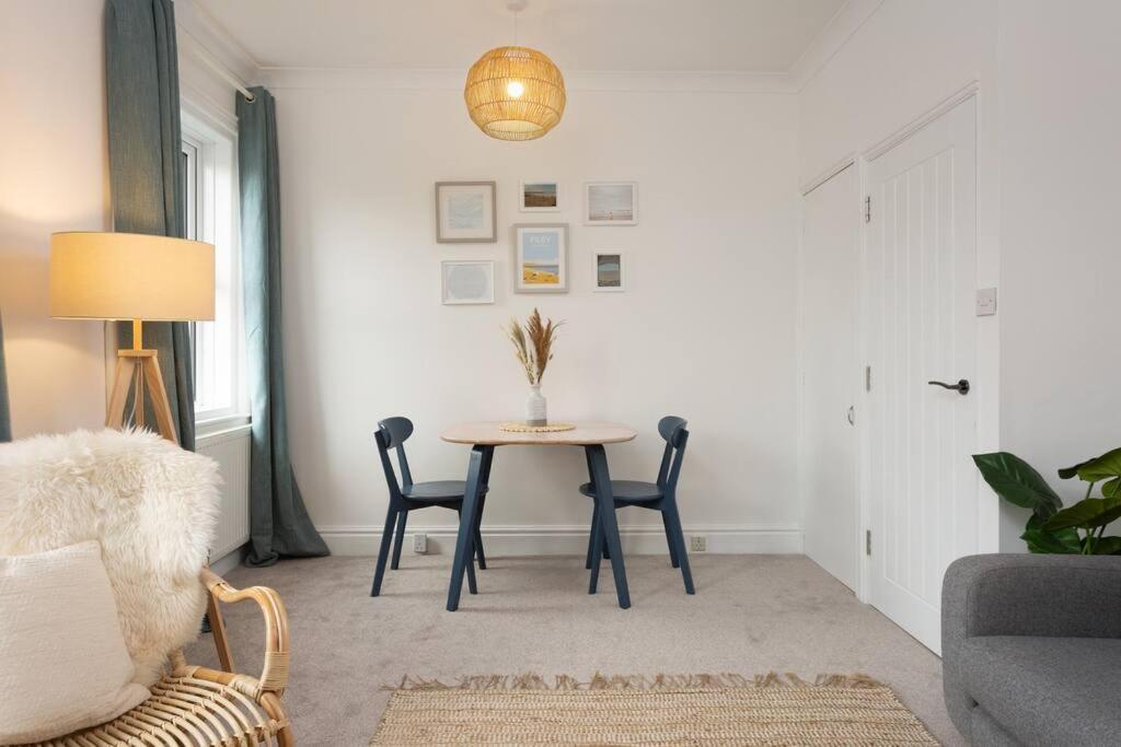 High Tide - Filey Apartment Close To Beach Exteriör bild